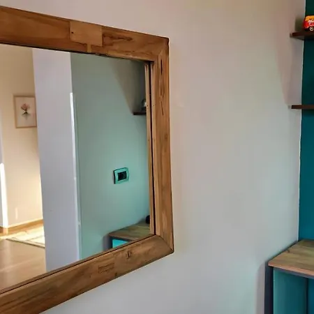 Apartament Nuci's Place 2 Sunny With Balcony 15 Min From Bllok *