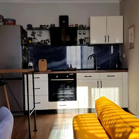 Appartement Nuçi's Place 2, Sunny With Balcony Near Blloku Tirana