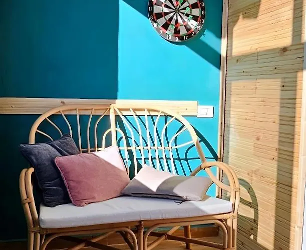 Nuci's Place 2 Sunny With Balcony 15 Min From Bllok * Tirana