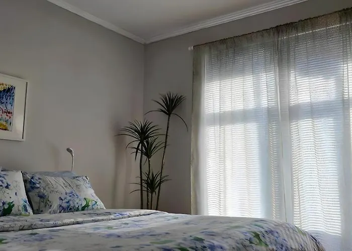 Nuci's Place 2 Sunny With Balcony 15 Min From Bllok Appartamento Tirana