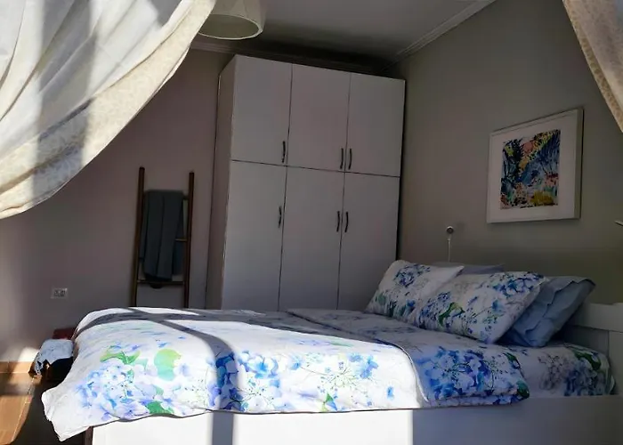 Nuci's Place 2 Sunny With Balcony 15 Min From Bllok Lejlighed *